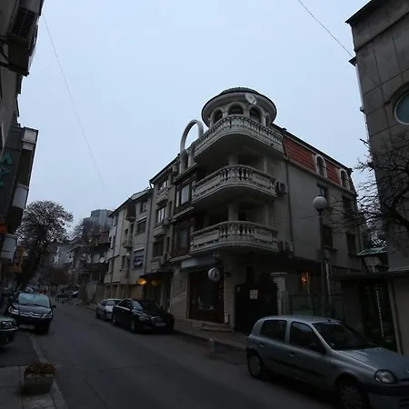 Family Vaso Hotel 2*